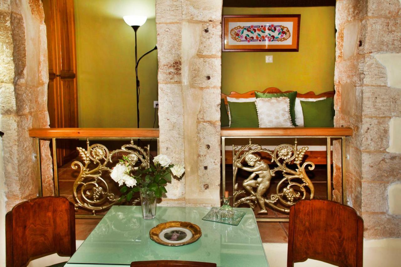 Appartamento Palazzo di Pietro La Canea Esterno foto
