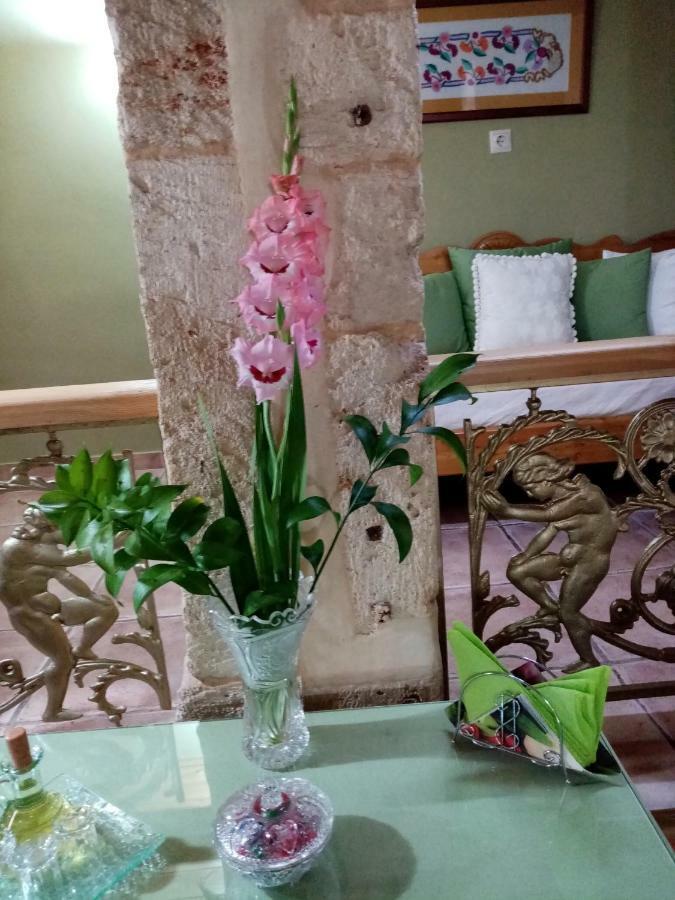Appartamento Palazzo di Pietro La Canea Esterno foto